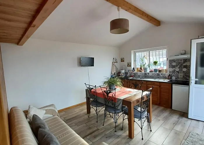 Joli Maisonnette