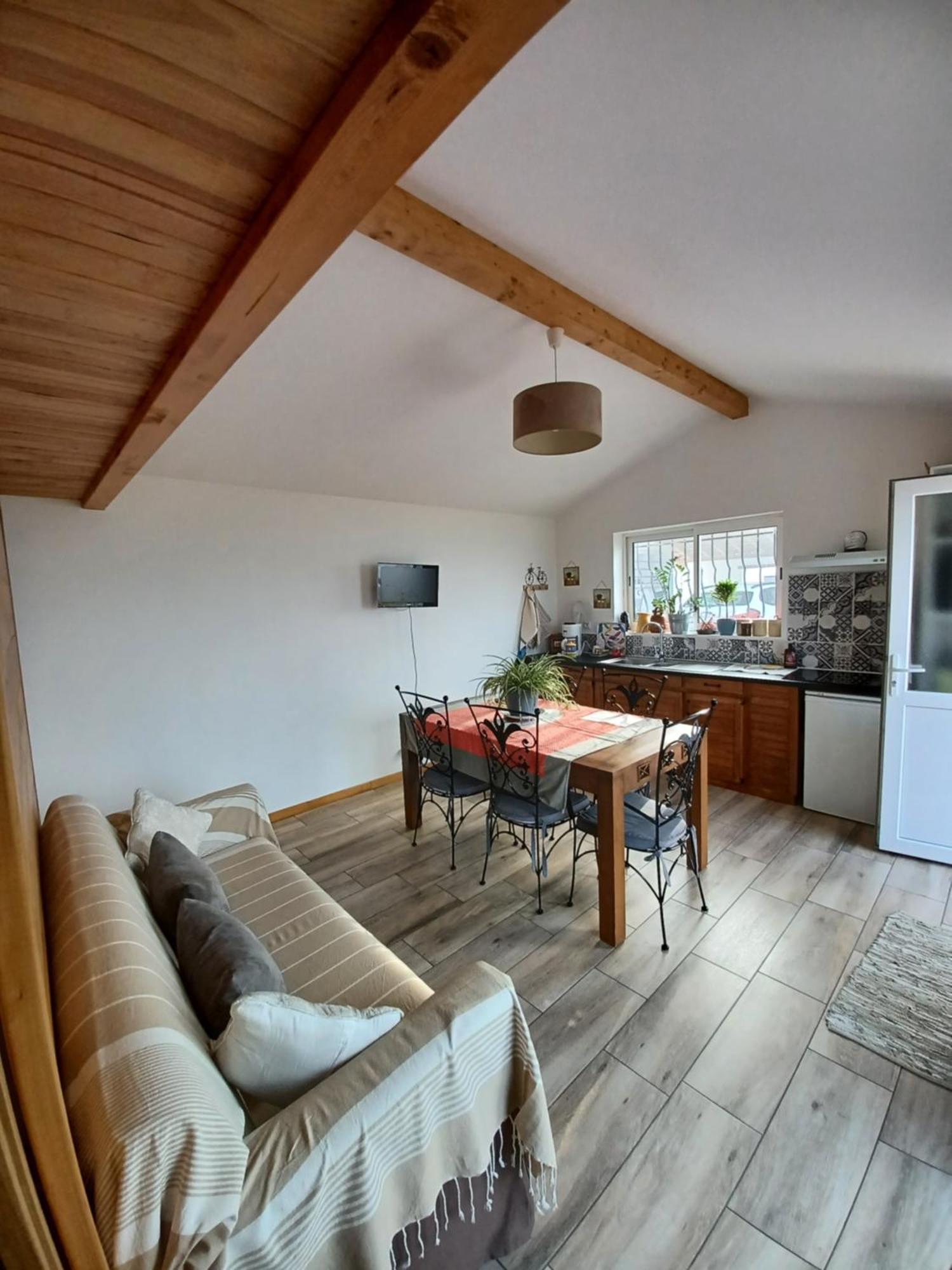 Joli Maisonnette Hébergement de vacances Begaar